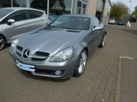 Second-hand Mercedes SLK200 184 CP (135 kW) 2009 Argintiu Cabrio