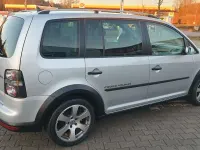 Gebraucht VW Touran Cross 170 PS (125 kW) 2007 Silber Van / Kleinbus