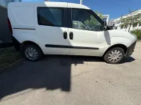 Gebraucht Opel Combo Selection 95 PS (69 kW) 2017 Weiß Van / Kleinbus
