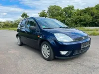 Gebraucht Ford Fiesta Trend 101 PS (74 kW) 2002 Blau Kleinwagen
