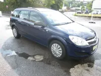 Gebraucht Opel Astra Selection 116 PS (85 kW) 2009 Royalblau h: u2/f:atlantikblau Kombi