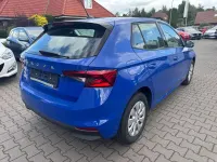 Gebraucht Skoda Fabia 65 PS (47 kW) 2024 Blau Kleinwagen
