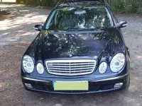 Używany Mercedes E320 Elegance 204 KM (150 kW) 2005 Niebieski Sedan/Limuzyna