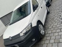 Second-hand VW Caddy 102 CP (75 kW) 2021 Alb Monovolum