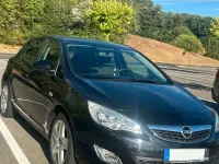 Gebraucht Opel Astra Design Edition 116 PS (85 kW) 2011 Schwarz Limousine
