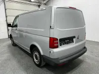 Gebraucht VW T6.1 150 PS (110 kW) 2020 Reflexsilber (metallic) Van
