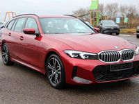 Gebraucht BMW 330 M Sport 245 PS (180 kW) 2025 Rot Kombi