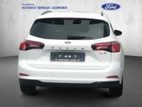 Gebraucht Ford Focus Cool & Connect 125 PS (91 kW) 2022 Weiß Limousine