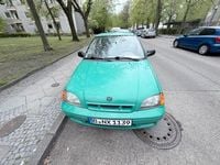Usata Suzuki Swift 39 CV (28 kW) 2000 Verde Utilitaria