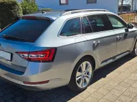 Gebraucht Skoda Superb Style 190 PS (139 kW) 2019 Silber Kombi