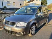 Gebraucht VW Touran 115 PS (84 kW) 2005 Grau Van / Kleinbus