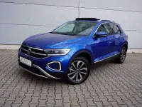Second-hand VW T-Roc Style 150 CP (110 kW) 2024 Albastru SUV
