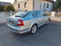 Gebraucht Skoda Octavia Elegance 140 PS (102 kW) 2011 Grün Limousine