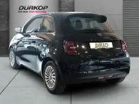 Neu Fiat 500 Pop 65 PS (47 kW) 2026 Schwarz