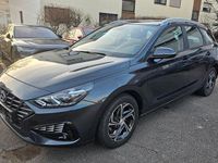 Gebraucht Hyundai i30 Comfort 120 PS (88 kW) 2024 Grau Kombi