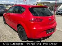 Używany Seat Leon 105 KM (77 kW) 2010 Czerwony Hatchback