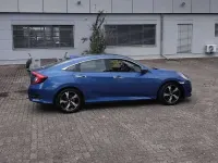 Gebraucht Honda Civic Executive 182 PS (133 kW) 2018 Brilliant sporty blue m. Limousine
