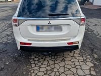 Gebraucht Mitsubishi Outlander 150 PS (110 kW) 2013 Weiß SUV