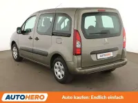 Gebraucht Peugeot Partner Active 98 PS (72 kW) 2017 Nocciola Van / Kleinbus