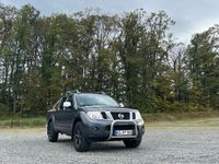 gebraucht Nissan Navara Facelift D40 manuell 190 PS Vollausstattung