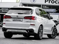 Gebraucht BMW X5 M Sport 298 PS (219 kW) 2025 Weiß SUV