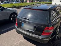 Gebraucht Mercedes C180 Avantgarde 156 PS (114 kW) 2010 Kombi