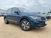 Gebraucht VW Tiguan Elegance 245 PS (180 kW) 2021 Blau SUV