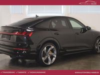 Gebraucht Audi e-tron Sport 369 kW (503 PS) 2022 Mythosschwarz metallic SUV