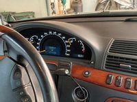 Usata Mercedes S320 224 CV (164 kW) 2001 Argento Berlina