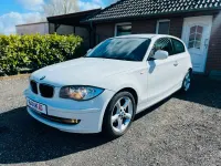 Gebraucht BMW 120 122 PS (89 kW) 2010 Weiß Kleinwagen