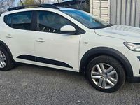 Gebraucht Dacia Sandero Expression 91 PS (66 kW) 2023 Weiß SUV
