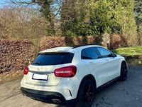 Gebraucht Mercedes GLA220 170 PS (125 kW) 2014 Weiß SUV