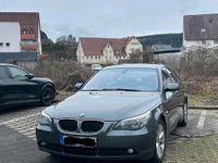 Gebraucht BMW 523 177 PS (130 kW) 2005 Grau Limousine