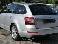 Gebraucht Skoda Octavia Joy 110 PS (80 kW) 2017 Silber Kombi