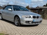 Gebraucht BMW 320 170 PS (125 kW) 2003 Silber Cabrio