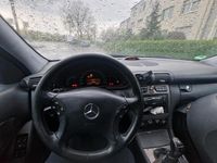 Gebraucht Mercedes C180 143 PS (105 kW) 2004 Silber Kombi