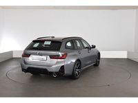 Gebraucht BMW 320 M Sport 184 PS (135 kW) 2025 Grau Kombi