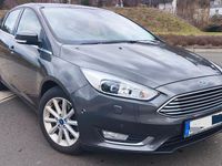 Gebraucht Ford Focus Titanium 150 PS (110 kW) 2016 Grau Limousine