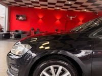 Second-hand VW Golf VII LOUNGE 110 CP (80 kW) 2016 Negru Berlinǎ