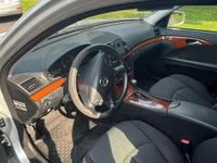 Gebraucht Mercedes E200 184 PS (135 kW) 2007 Silber Limousine