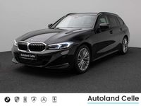 Gebraucht BMW 330 Sport Line 286 PS (210 kW) 2023 Schwarz 2668 Kombi
