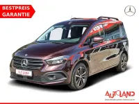Gebraucht Mercedes T180 Style 116 PS (85 kW) 2023 Rot Van / Kleinbus