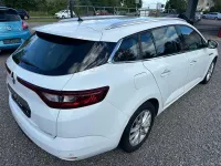 Gebraucht Renault Mégane Intens 132 PS (97 kW) 2017 Weiß Limousine
