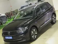 Gebraucht VW Tiguan Move 150 PS (110 kW) 2024 Schwarz SUV