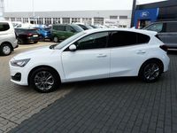 Gebraucht Ford Focus Style 125 PS (91 kW) 2023 Weiß Limousine