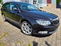Gebraucht Skoda Superb Elegance 170 PS (125 kW) 2011 Schwarz Kombi