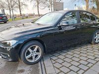 Gebraucht BMW 318 Advantage 136 PS (100 kW) 2017 Schwarz Limousine