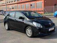 Gebraucht Toyota Verso Edition 147 PS (108 kW) 2012 Schwarz Van / Kleinbus