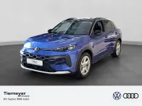 Neu VW T-Roc Life 150 PS (110 kW) 2026 Blau SUV