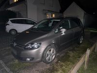 Gebraucht VW Golf VI 105 PS (77 kW) 2010 Braun Kleinwagen